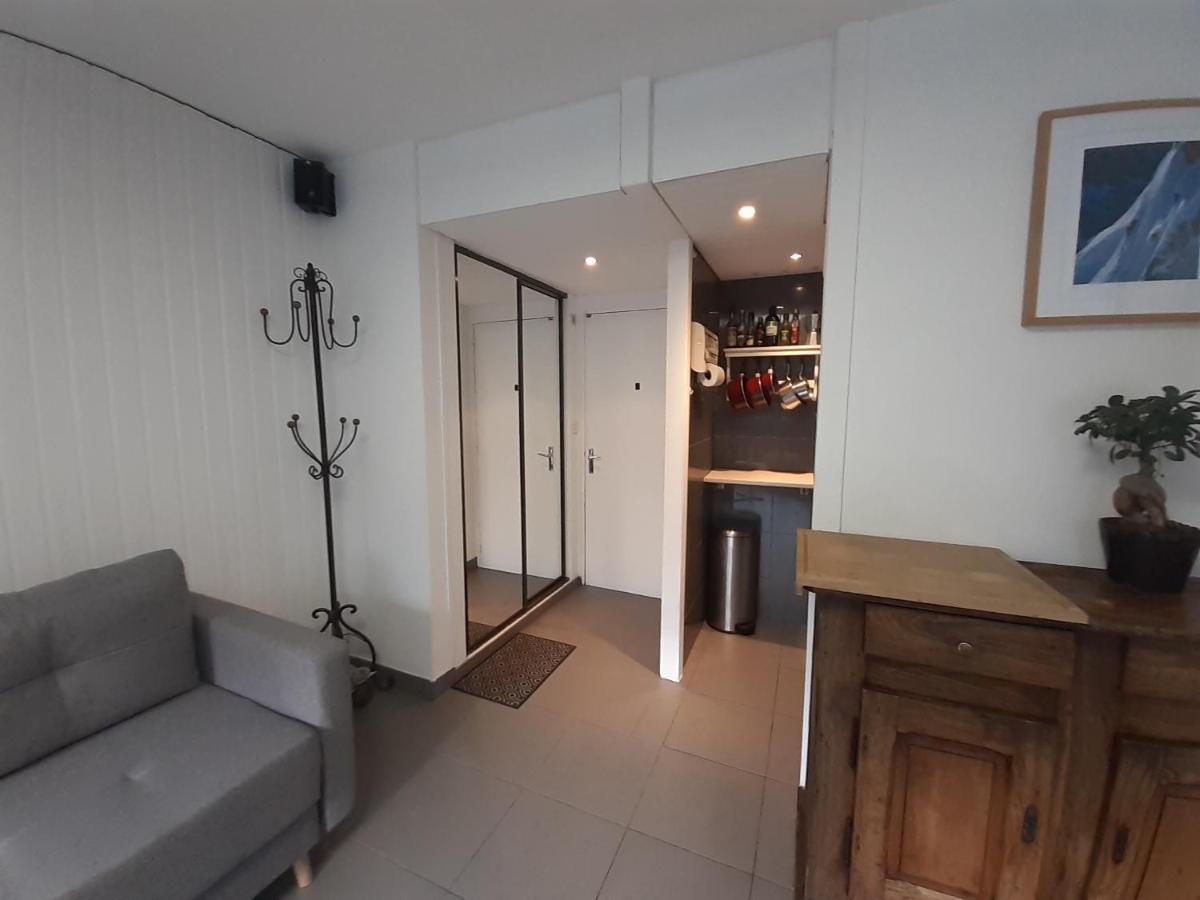 Studio Quartier Calme Centre Ville Vue Mont Blanc Chamonix Exterior photo